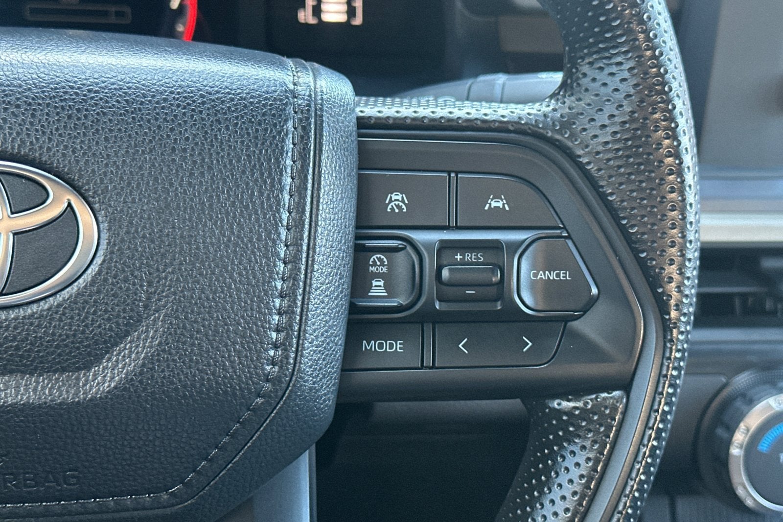 2026 Toyota Tacoma 4WD SR5