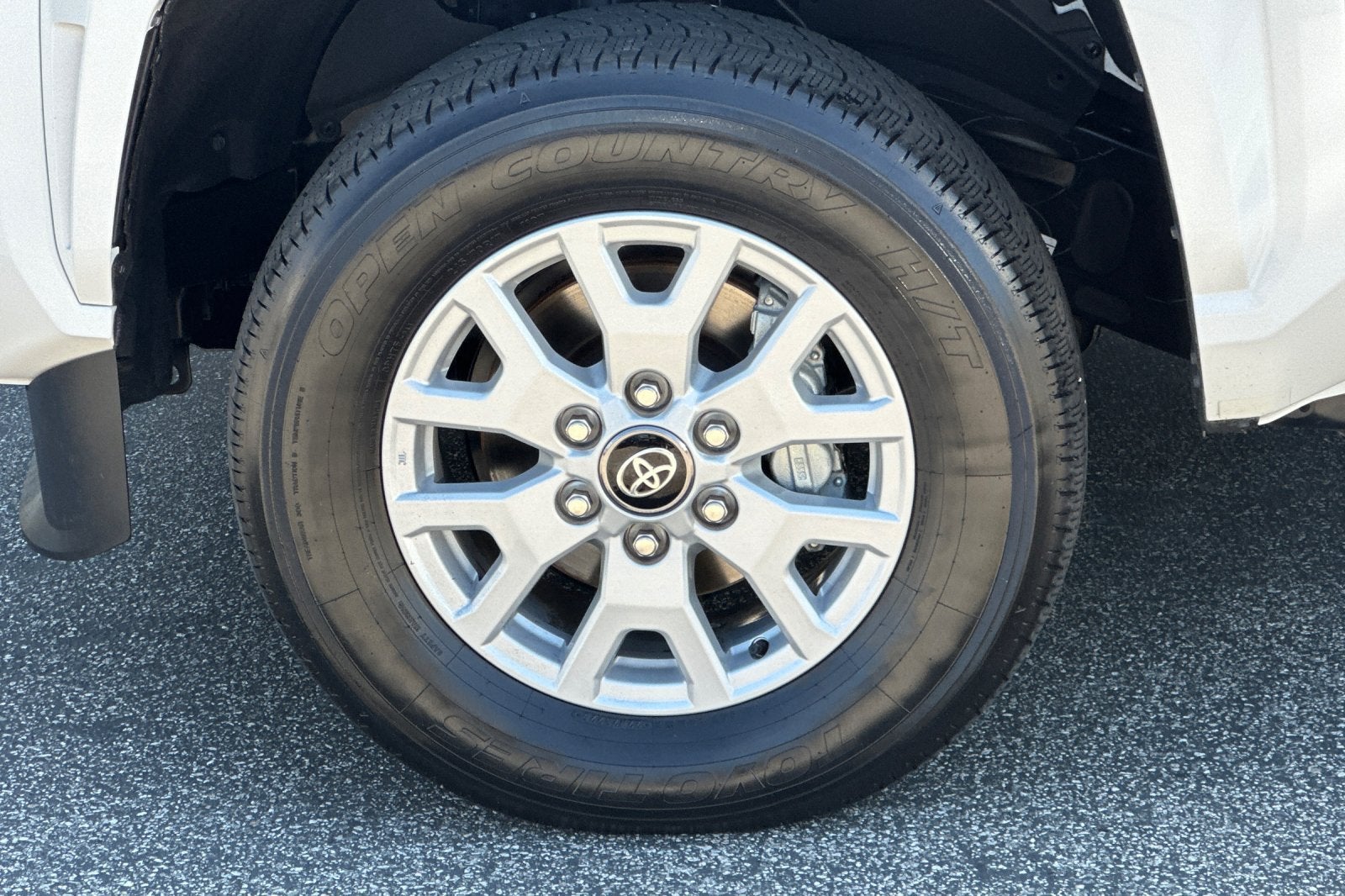 2026 Toyota Tacoma 4WD SR5