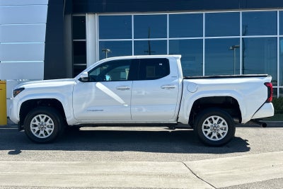2026 Toyota Tacoma 4WD SR5