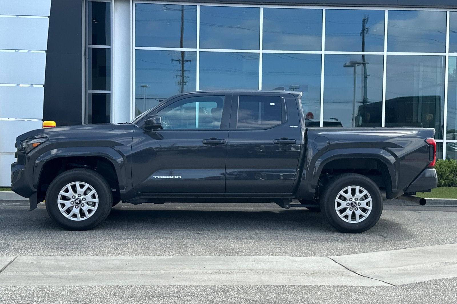 2025 Toyota Tacoma 4WD SR