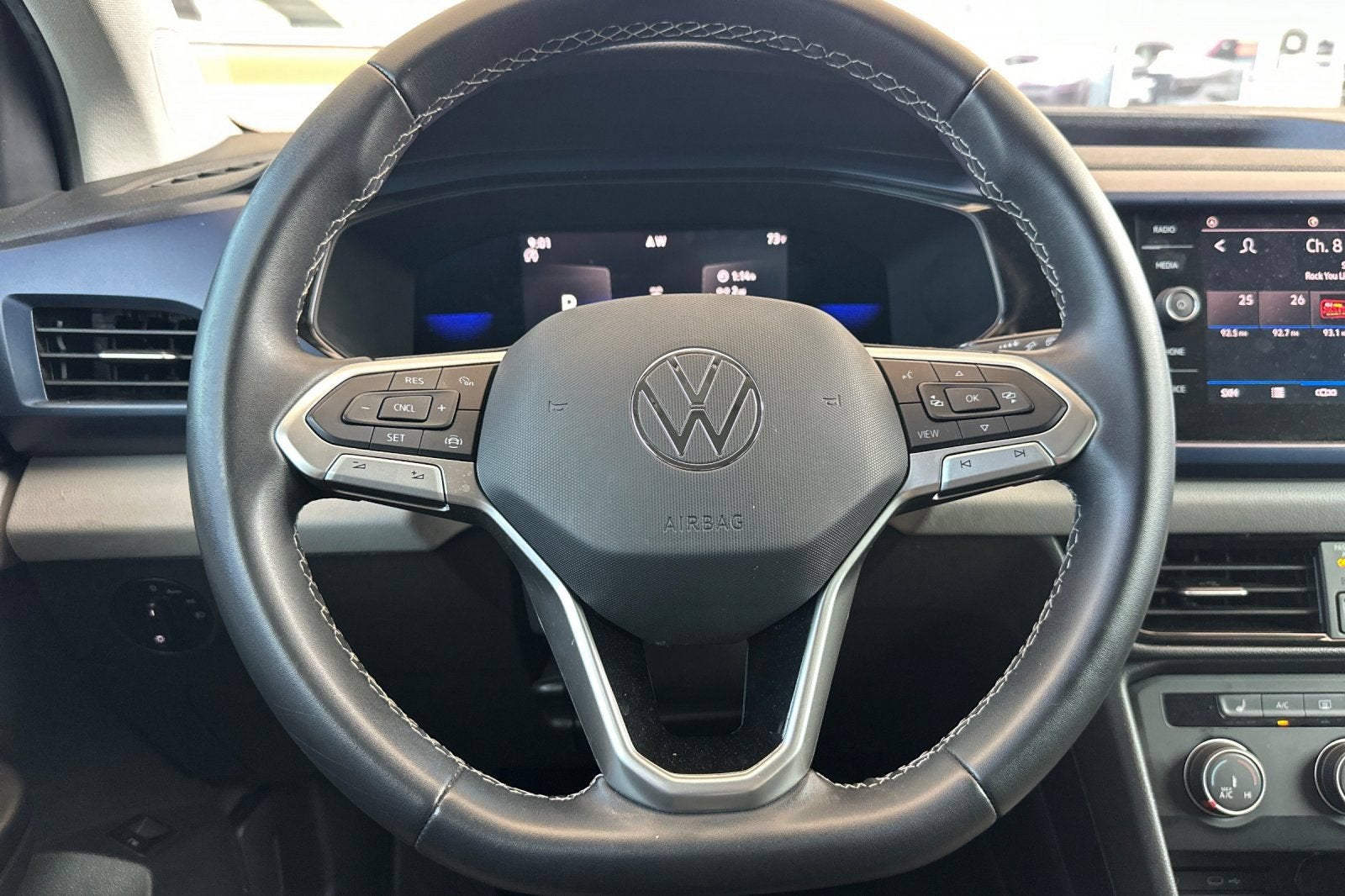 2022 Volkswagen Taos 1.5T SE