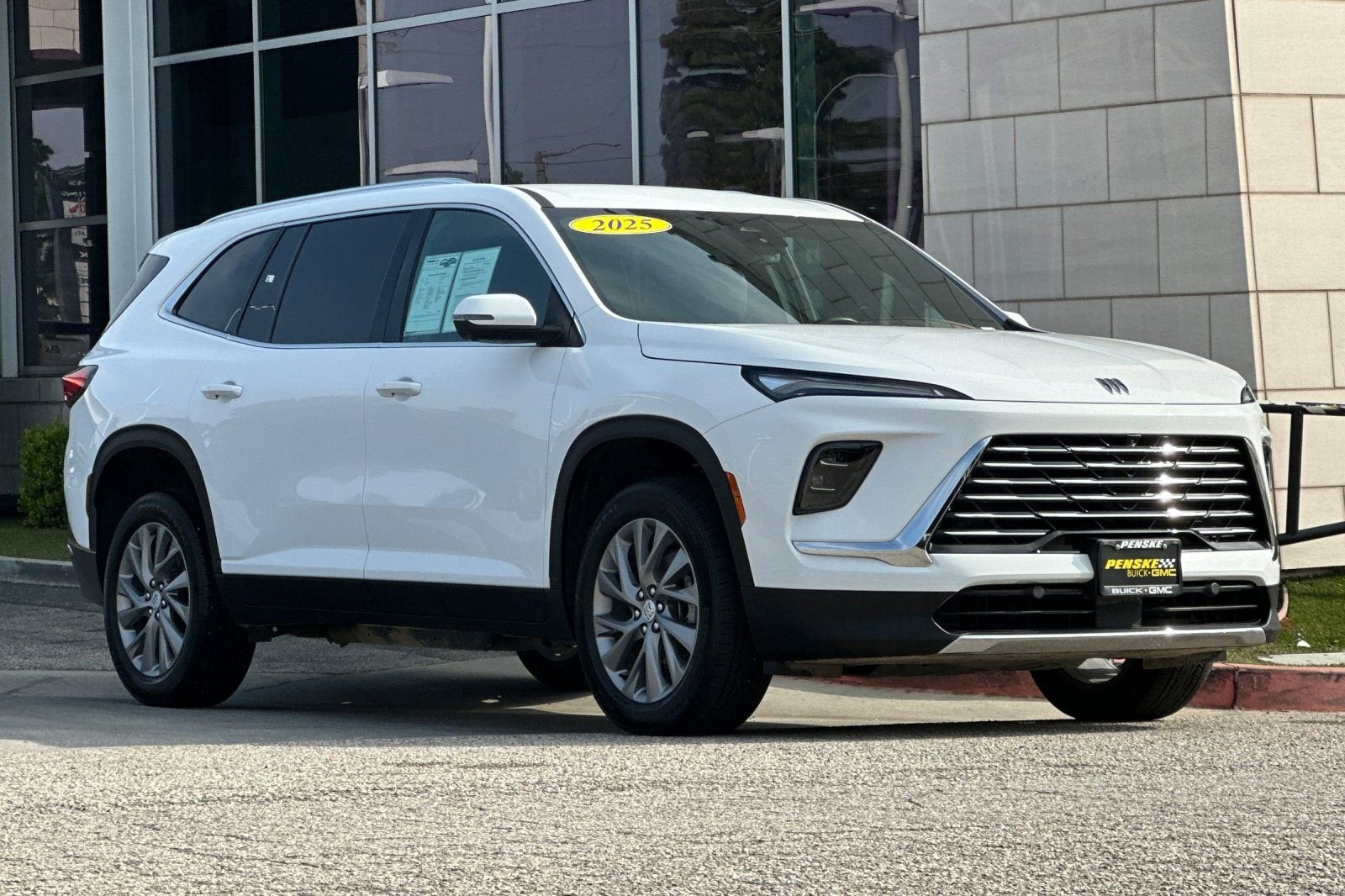 2025 Buick Enclave Preferred