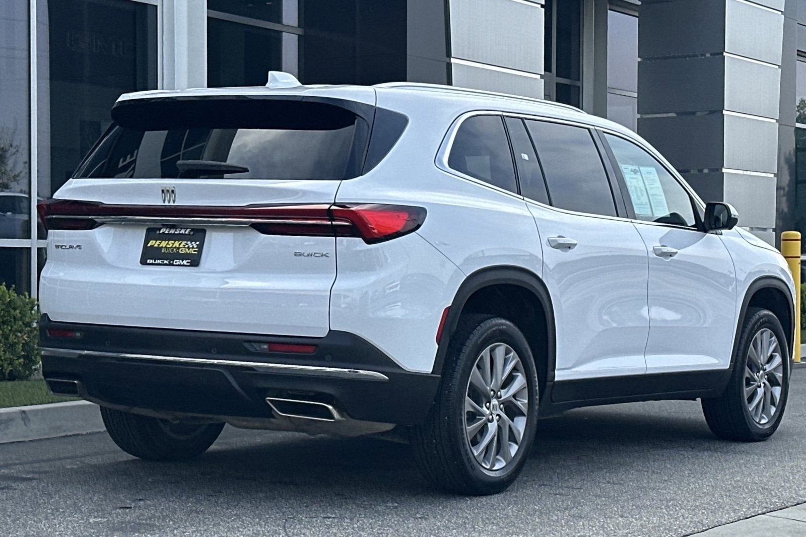 2025 Buick Enclave Preferred