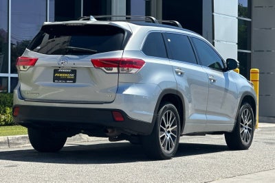 2018 Toyota Highlander SE
