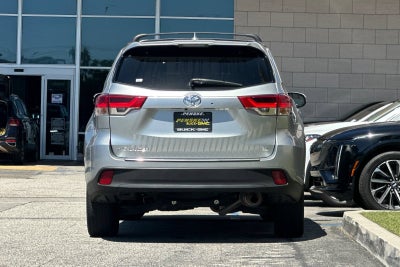 2018 Toyota Highlander SE