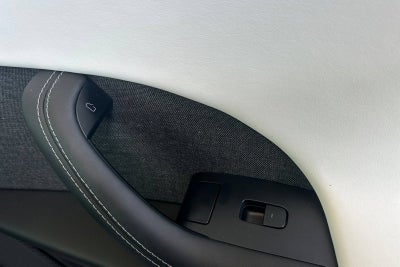2023 Tesla Model X Base