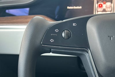 2023 Tesla Model X Base