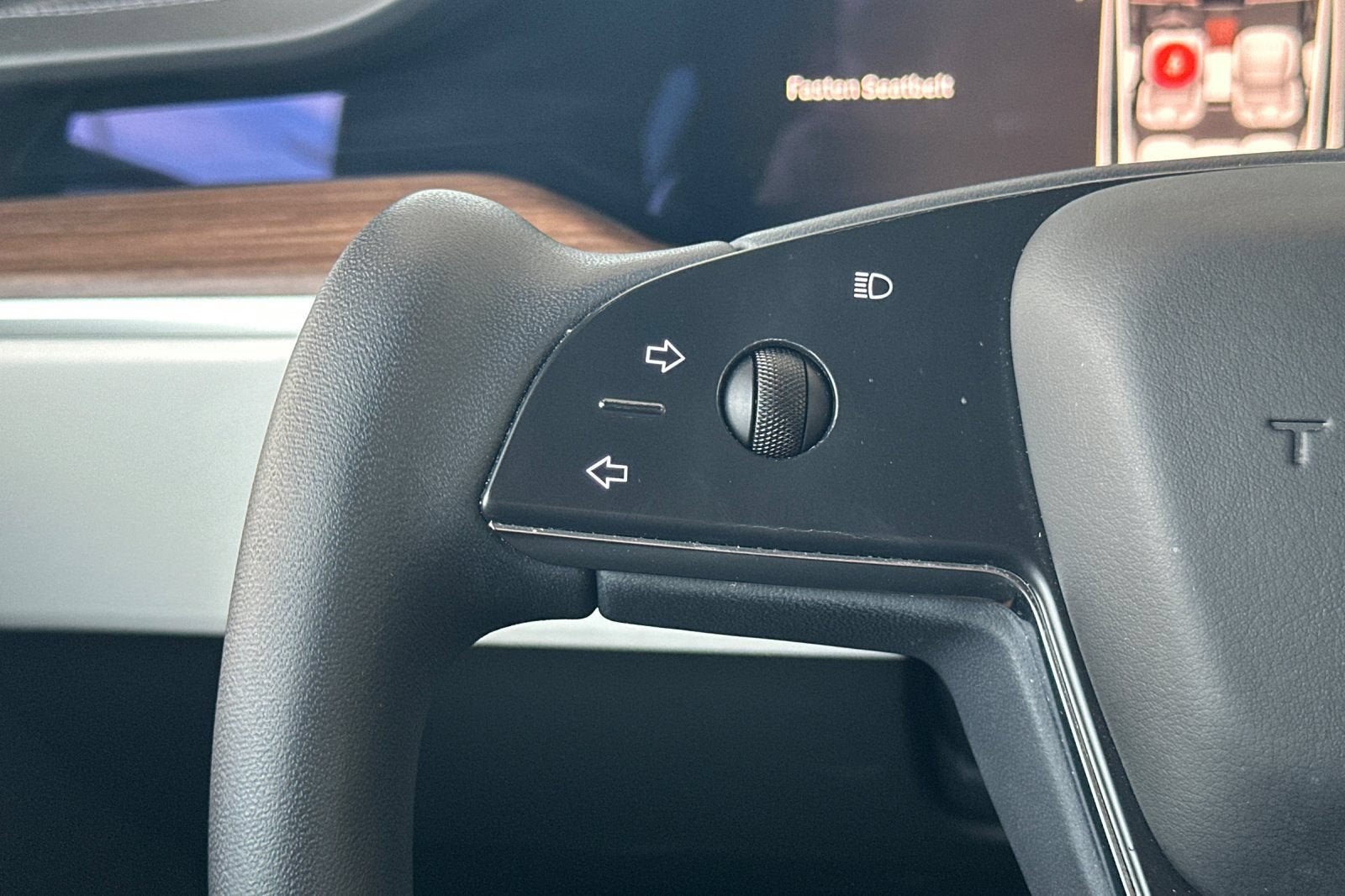 2023 Tesla Model X Base