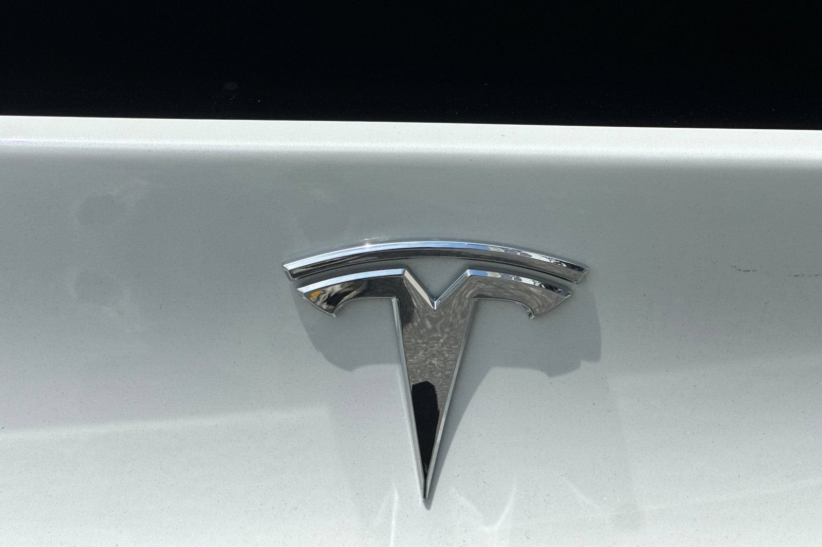 2023 Tesla Model X Base