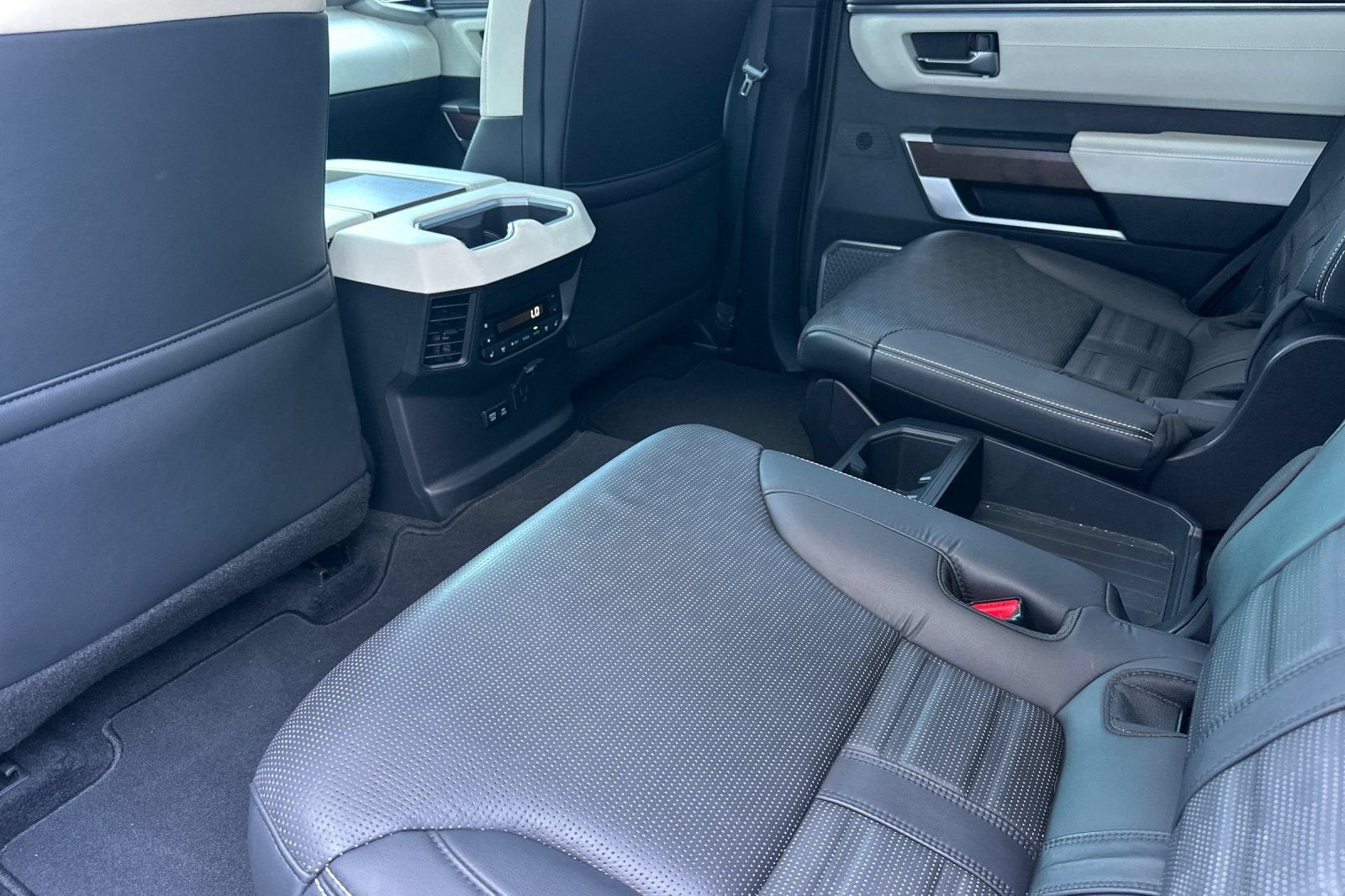 2024 Toyota Sequoia Capstone