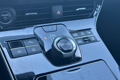 2025 Subaru Solterra Limited