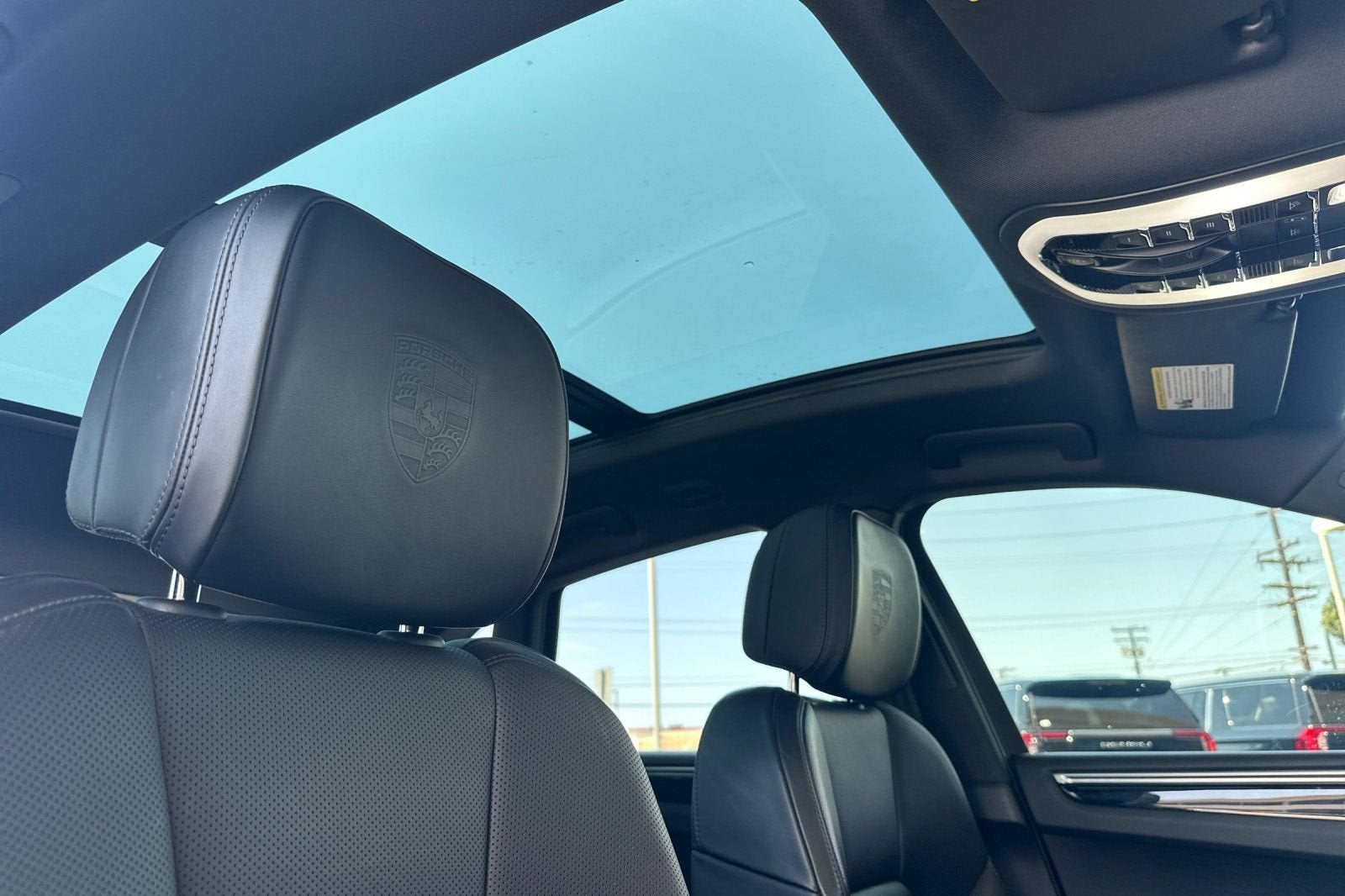 2024 Porsche Macan NA