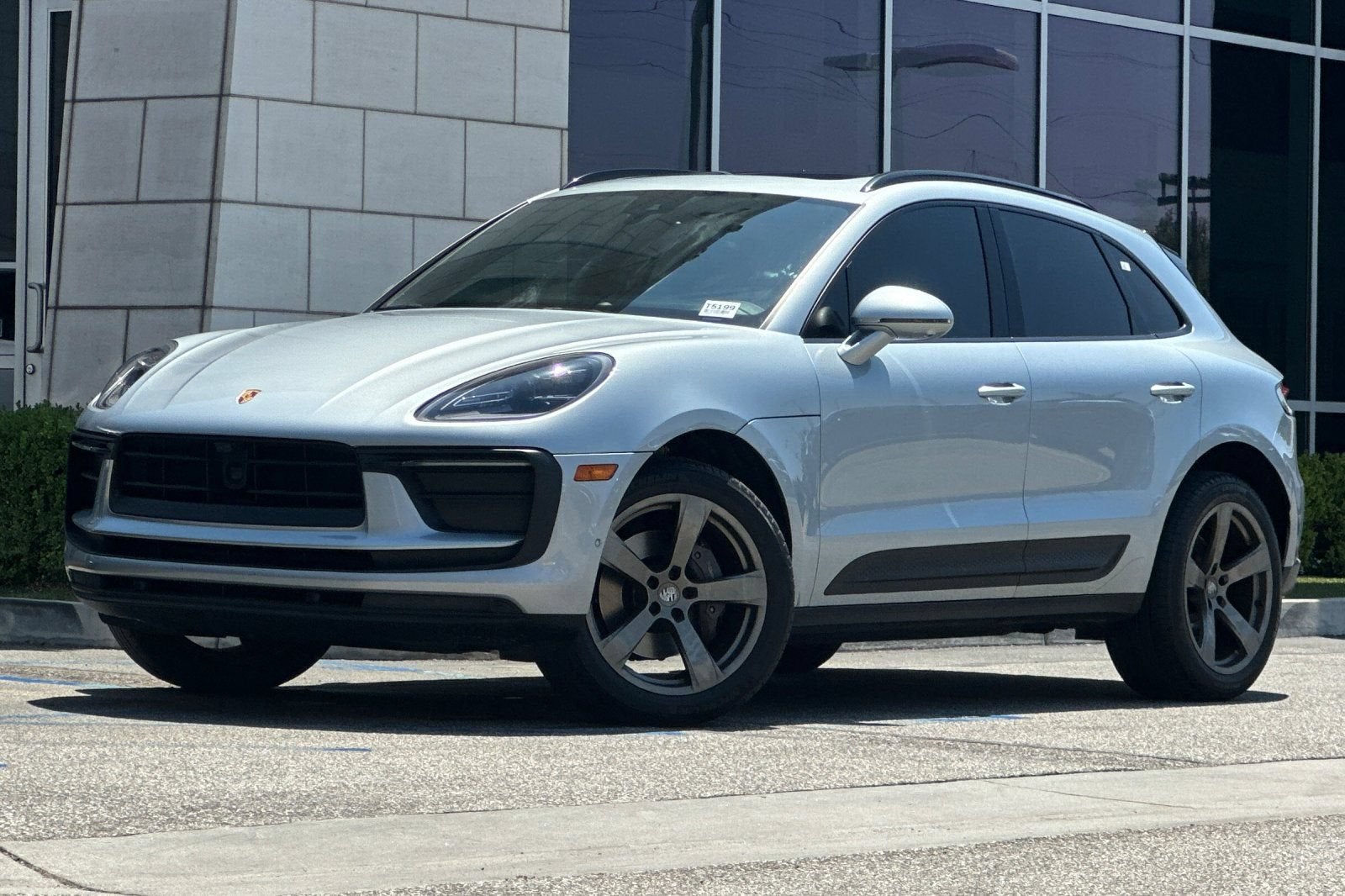2024 Porsche Macan NA