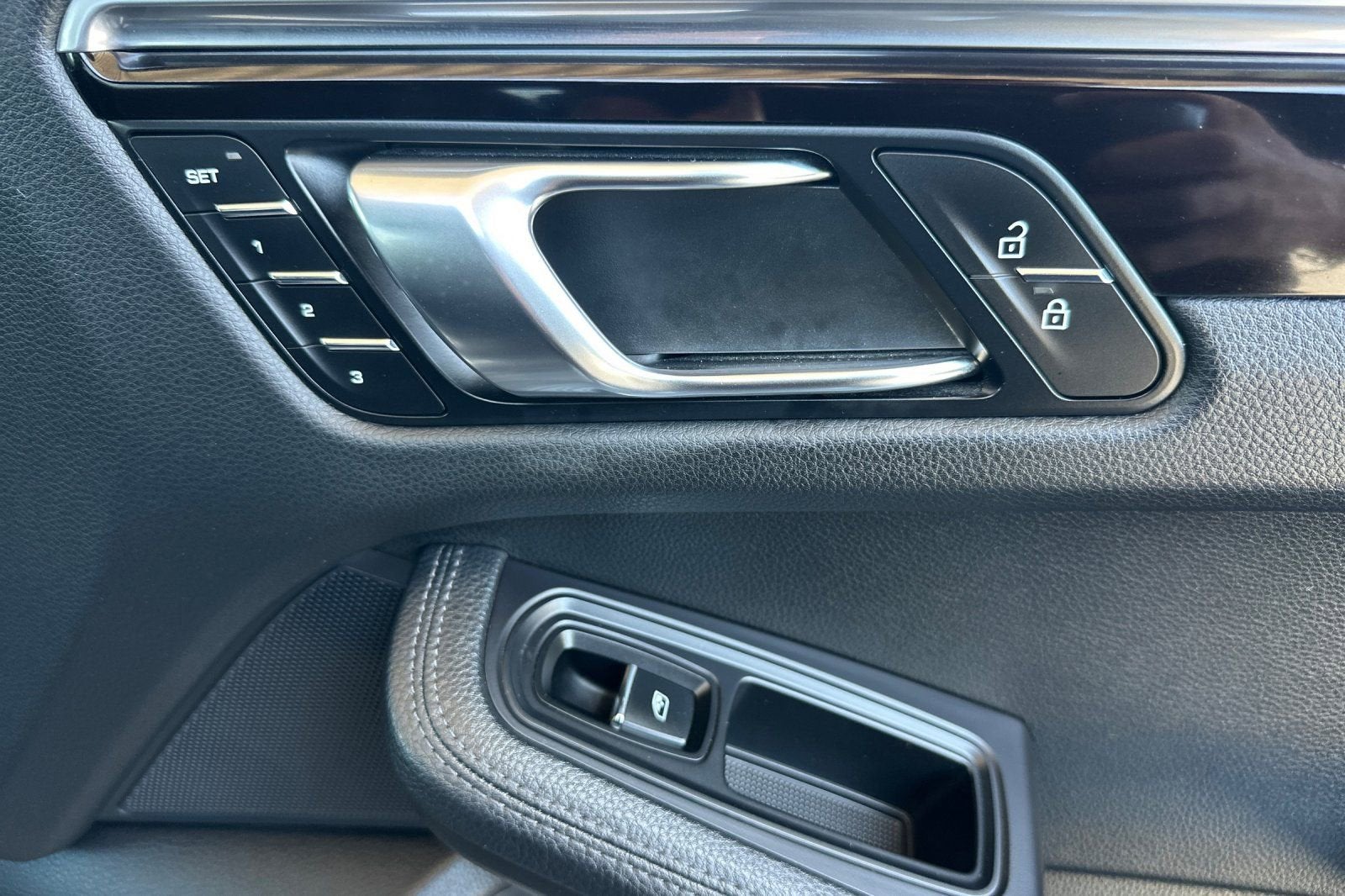 2020 Porsche Macan S