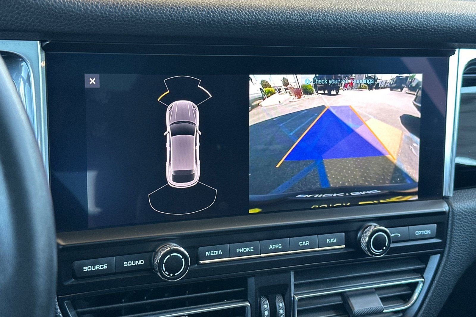 2020 Porsche Macan S