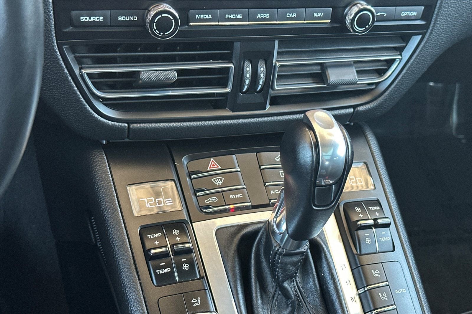 2020 Porsche Macan S